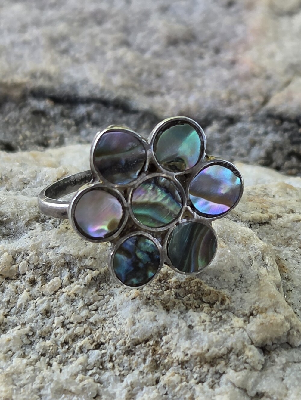 Vintage Sterling Silver Floral Ring With Abalone Inlay Size 6.5